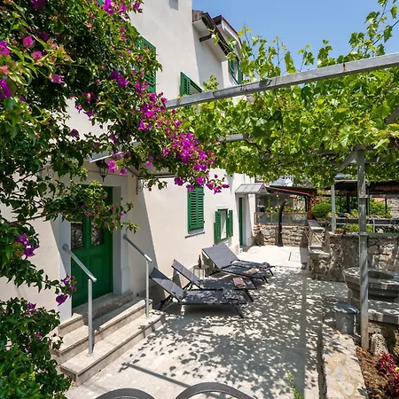 בית נופש Casa Conrad